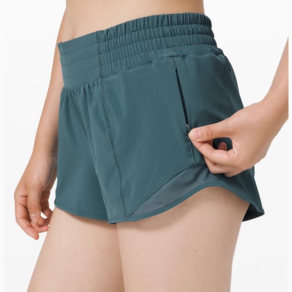 lululemon athletica Pants - Lululemon Hotty Hot HR Short 2.5” Desert Teal